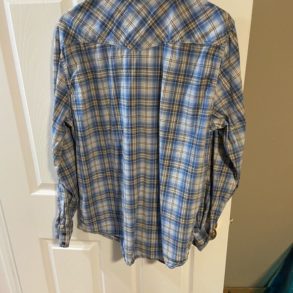 American Eagle button up - Picture 2 of 2